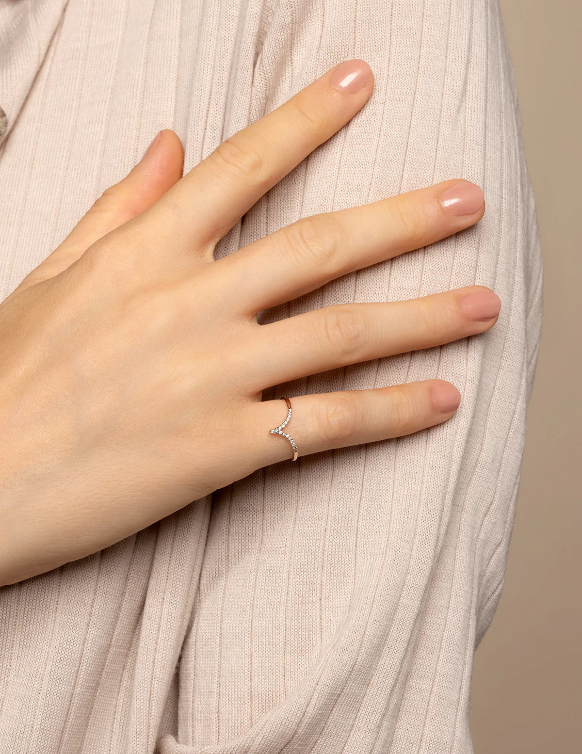 ANELLO CHEVRON ORO E DIAMANTI - Tangredi Gioielleria