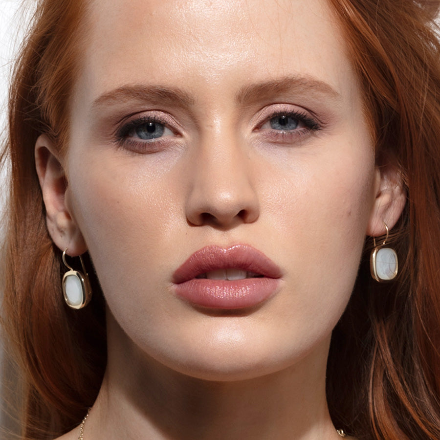 ORECCHINI MONACHELLA E MADREPERLA QUADRATA