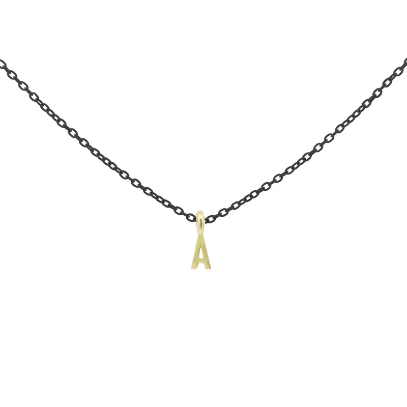 GIROCOLLO SMALTO NERO E LETTERA ORO - Tangredi Gioielleria