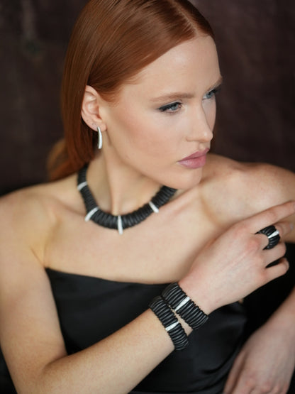 BRACCIALE ARTIGLIO EXTENSIBLE CERAMICA NERA E DIAMANTI - Tangredi Gioielleria