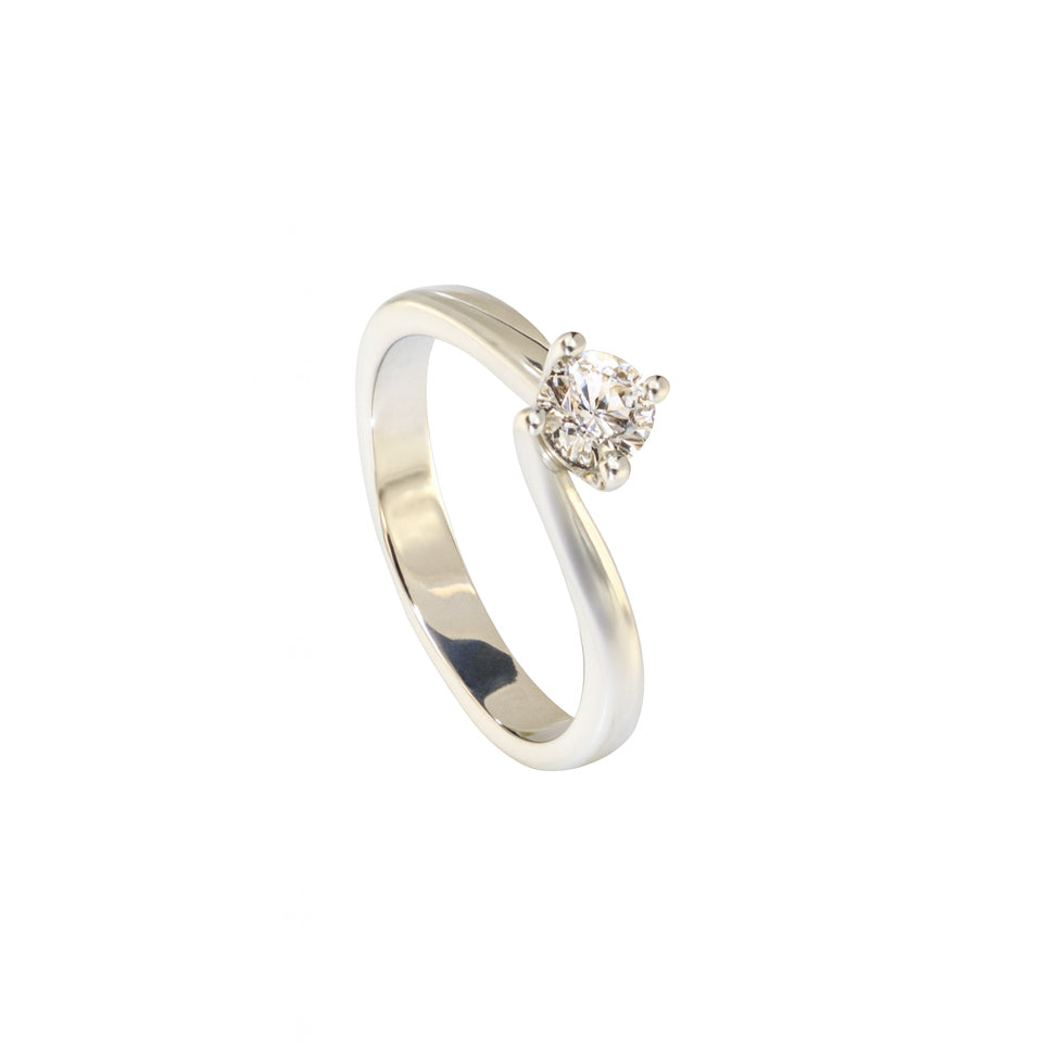 ANELLO SOLITARIO ORO BIANCO E DIAMANTE - Tangredi Gioielleria