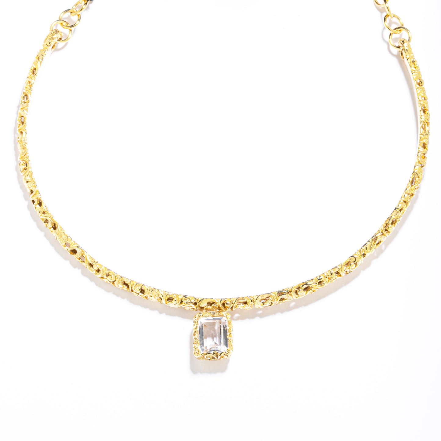 COLLANA CHOKER DORATA CON CRISTALLO DI ROCCA