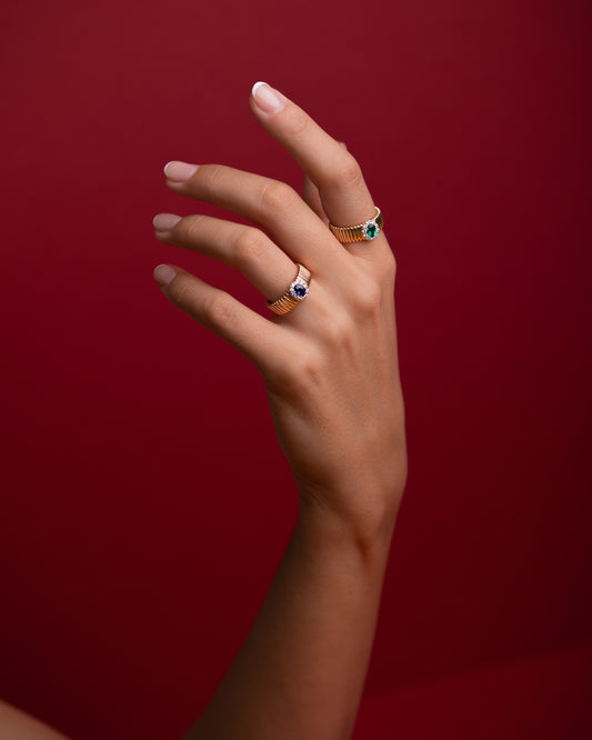 ANELLO ORO GIALLO CON SMERALDO E DIAMANTI - Tangredi Gioielleria